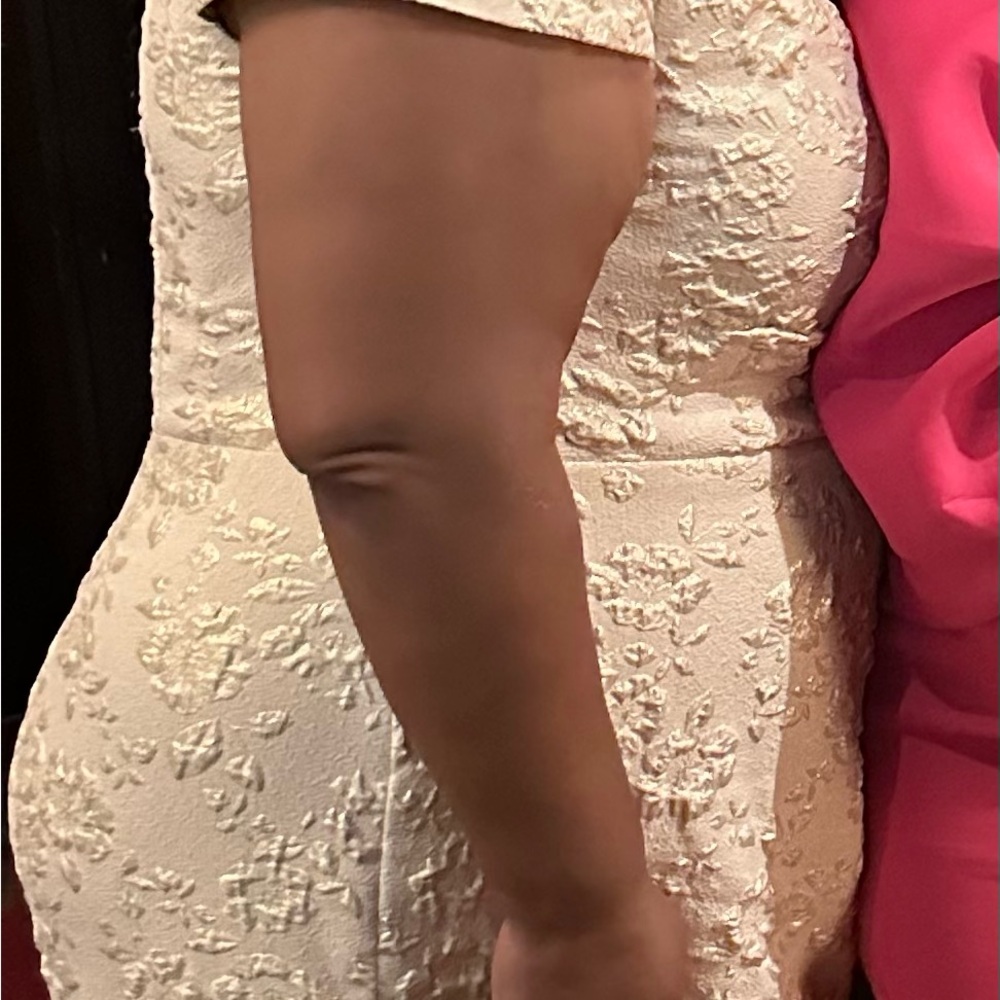 Oleg Cassini Cream Textured Dress